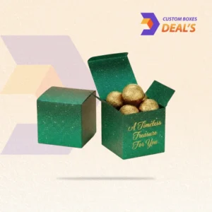 Glitter boxes for gifts with sparkling designs for festive occasions and elegant gift packaging.