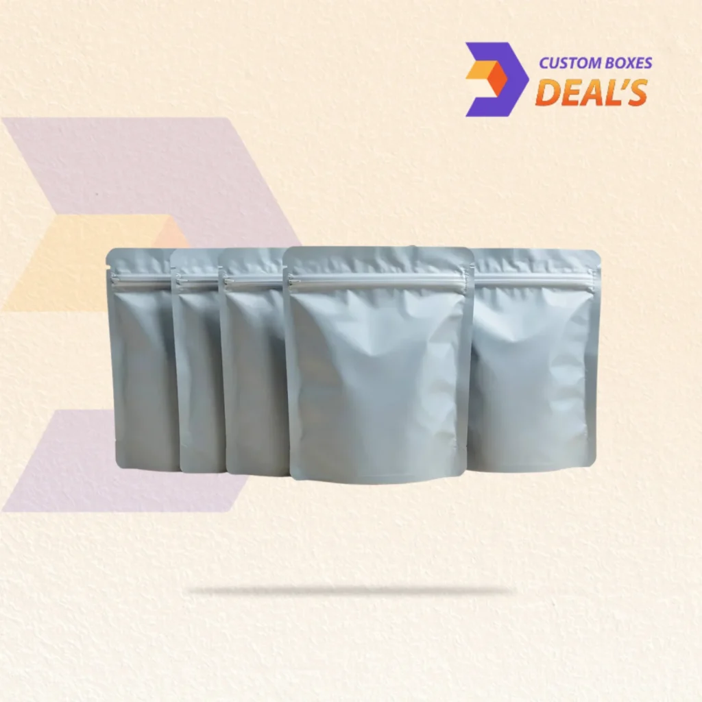 High-quality Clear and White Mylar Bags with resealable closure for long-lasting freshness.